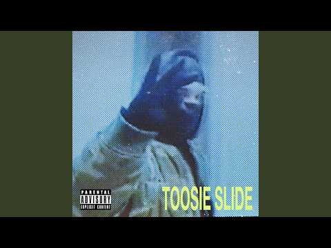 Toosie Slide Emote Screenshot