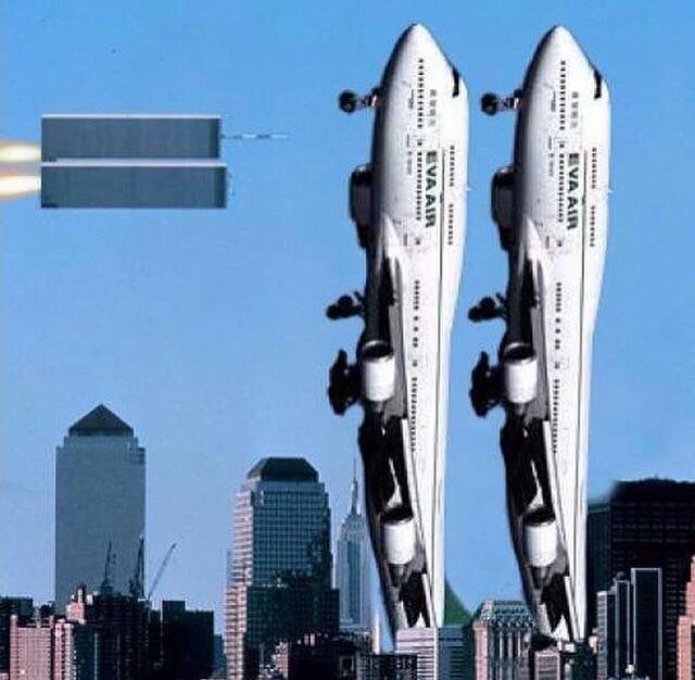 Twin Towers & Plane Avatars Screenshot